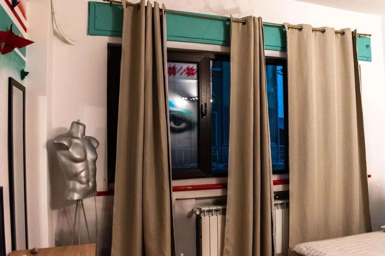 Hostel Bauhaus Бухарест