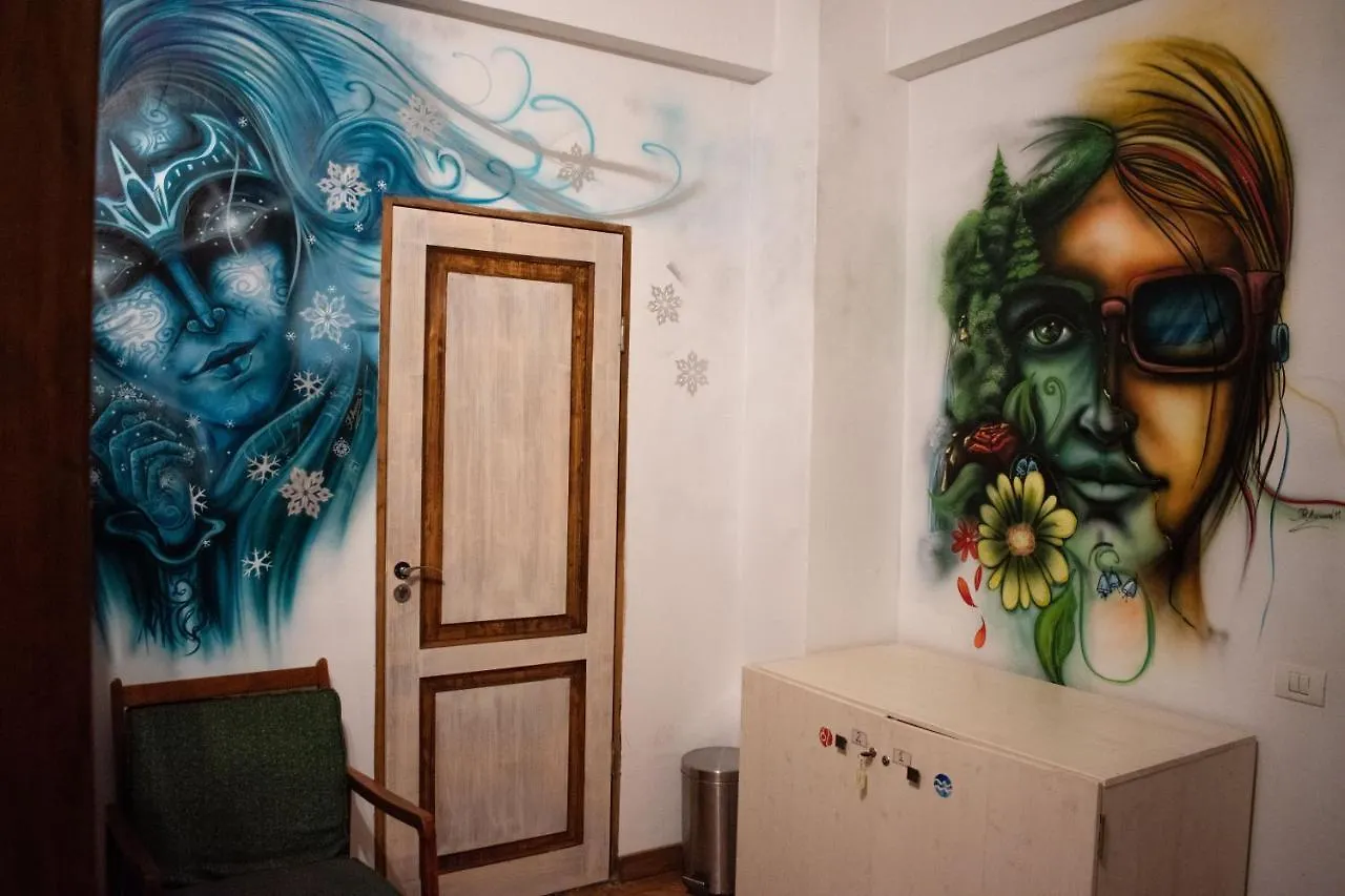 Hostel Bauhaus Бухарест